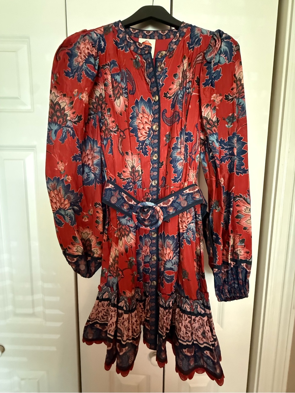 FARM RIO Red Luang Mini Dress - Picture 2 of 6